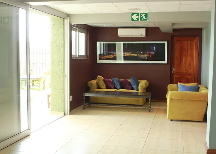 Troyeville Hotel